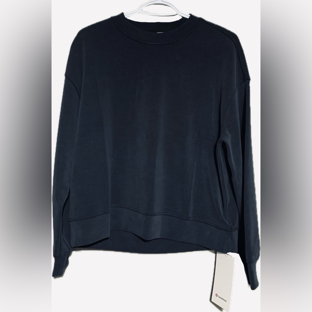 BNWT Lululemon Softstreme Perfectly Oversized Cropped Crew